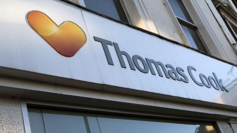 Cartel de Thomas Cook. / EFE/EPA/WILL Cartel de Thomas Cook. / EFE/EPA/WILL