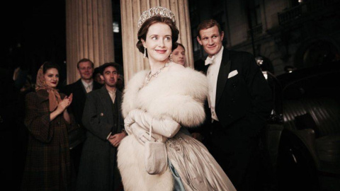 La actriz Claire Foy interpreta a la reina de Inglaterra en 'The Crown', producida por Netflix. La actriz Claire Foy interpreta a la reina de Inglaterra en 'The Crown', producida por Netflix.