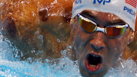 Phelps, durante la eliminatoria de 200 mariposa. REUTERS/David Gray