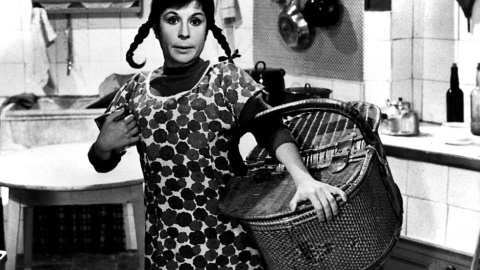 Lina Morgan en una escena de 'La tonta del bote'. Lina Morgan en una escena de 'La tonta del bote'.