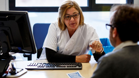 Consulta mèdica en un CAP de La Pobla de Segur