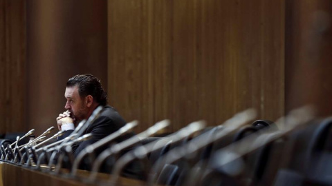 El director del Museo del Prado, Miguel Zugaza, asistió hoy a la comparecencia del subsecretario de Educación, Cultura y Deporte, Fernando Benzo, en el Congreso de los Diputados para explicar los presupuestos de su departamento para el año 