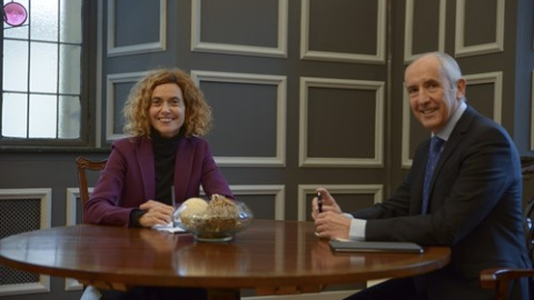 La ministra de Política Territorial y Función Pública, Meritxell Batet, y el consejero de Gobernanza Pública y Autogobierno, Josu Erkoreka, en una foto de archivo | EP La ministra de Política Territorial y Función Pública, Meritxell Batet, y el consejero de Gobernanza Pública y Autogobierno, Josu Erkoreka, en una foto de archivo | EP
