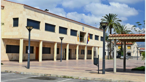 Plaza del Ayuntamiento de San Isidro, Alicante. Plaza del Ayuntamiento de San Isidro, Alicante.