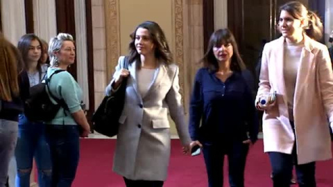 El Gobierno advierte: "El 155 seguirá en vigor hasta que el Govern tome posesión conforme a derecho" El Gobierno advierte: "El 155 seguirá en vigor hasta que el Govern tome posesión conforme a derecho"