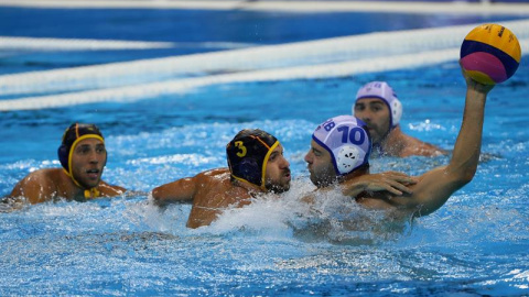 Un momento del partido cuartos entre España y Serbia en waterpolo masculino. /REUTERS Un momento del partido cuartos entre España y Serbia en waterpolo masculino. /REUTERS