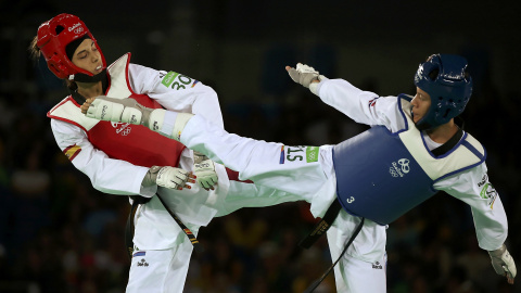 Eva Calvo durante su primer combate en los Juegos de Río. /REUTERS Eva Calvo durante su primer combate en los Juegos de Río. /REUTERS