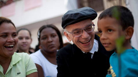 Fotografía de archivo de José Antonio Abreu en 2009 durante un concierto benéfico en Caracas. /REUTERS Fotografía de archivo de José Antonio Abreu en 2009 durante un concierto benéfico en Caracas. /REUTERS