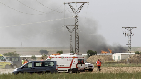 La escena de la explosión de la empresa de pirotecnia en Zaragoza (2)./ REUTERS/Luis Correas La escena de la explosión de la empresa de pirotecnia en Zaragoza (2)./ REUTERS/Luis Correas