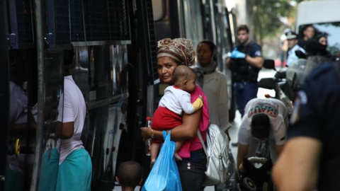 Desalojo de un ‘squat’ en Atenas (26 de agosto de 2019). Foto: Spirou Trikoupi 17 Desalojo de un ‘squat’ en Atenas (26 de agosto de 2019). Foto: Spirou Trikoupi 17