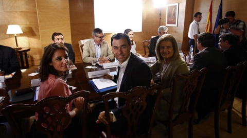 Reunión entre los equipos negociadores del PP y de Ciudadanos.- E.P. Reunión entre los equipos negociadores del PP y de Ciudadanos.- E.P.