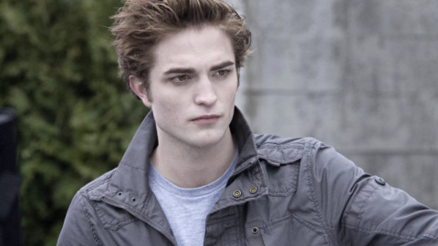 ROBERT PATTINSON