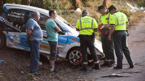 Vista del lugar donde seis personas murieron ayer tras ser arrolladas por un coche que participaba en el Rally de A Coruña Vista del lugar donde seis personas murieron ayer tras ser arrolladas por un coche que participaba en el Rally de A Coruña