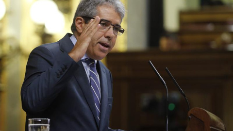 El portavoz del Grupo Mixto, Francesc Homs, durante su intervención en la segunda sesión del debate de investidura del candidato del PP, Mariano Rajoy, que se ha reanudado esta tarde en el Congreso de los Diputados. EFE/Mariscal El portavoz del Grupo Mixto, Francesc Homs, durante su intervención en la segunda sesión del debate de investidura del candidato del PP, Mariano Rajoy, que se ha reanudado esta tarde en el Congreso de los Diputados. EFE/Mariscal