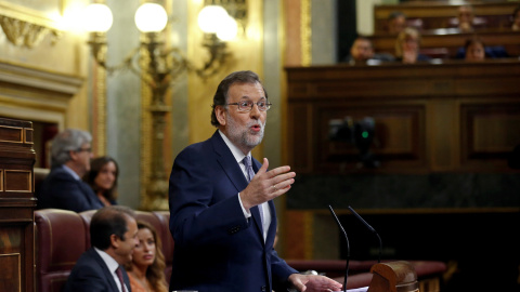 El presidente del Gobierno en funciones, Mariano Rajoy, durante una de sus intervenciones en el debate de investidura de este miércoles en el Congreso de los Diputados.- REUTERS
