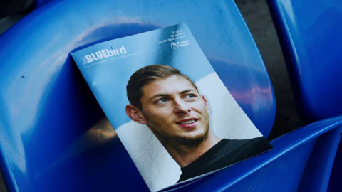 Foto de Emiliano Sala durante el homenaje que le rindió el Cardiff City en el partido contra el Bournemouth el pasado 2 de febrero. (REUTERS) Foto de Emiliano Sala durante el homenaje que le rindió el Cardiff City en el partido contra el Bournemouth el pasado 2 de febrero. (REUTERS)