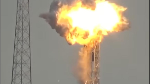 Así saltó por los aires el cohete Falcon 9 de Space X Así saltó por los aires el cohete Falcon 9 de Space X