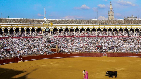 La plaza de toros de la Maestranza de Sevilla durante un festejo. EUROPA PRESS La plaza de toros de la Maestranza de Sevilla durante un festejo. EUROPA PRESS