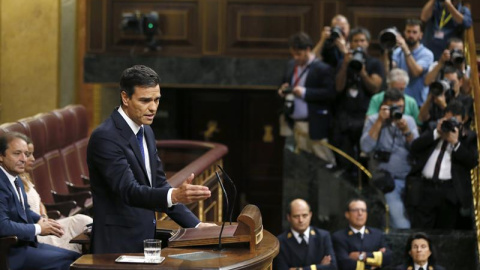 El secretario general del PSOE, Pedro Sánchez, durante su intervención en la segunda votación del debate de investidura. EFE El secretario general del PSOE, Pedro Sánchez, durante su intervención en la segunda votación del debate de investidura. EFE
