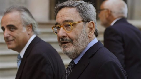 Narcís Serra, a su llegada a la Audiencia de Barcelona. / EFE Narcís Serra, a su llegada a la Audiencia de Barcelona. / EFE