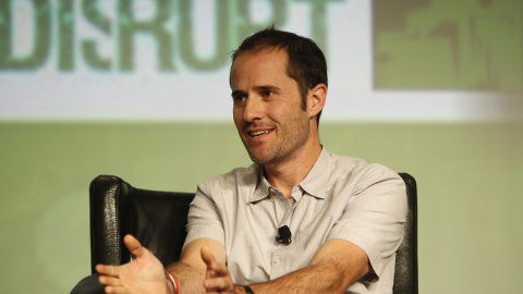 FILE PHOTO: Twitter co-founder Evan Williams speaks on stage during TechCrunch Disrupt SF 2012 at the San Francisco Design Center Concourse in San Francisco, California September 12, 2012. REUTERS/Stephen Lam/File Photo FILE PHOTO: Twitter co-founder Evan Williams speaks on stage during TechCrunch Disrupt SF 2012 at the San Francisco Design Center Concourse in San Francisco, California September 12, 2012. REUTERS/Stephen Lam/File Photo