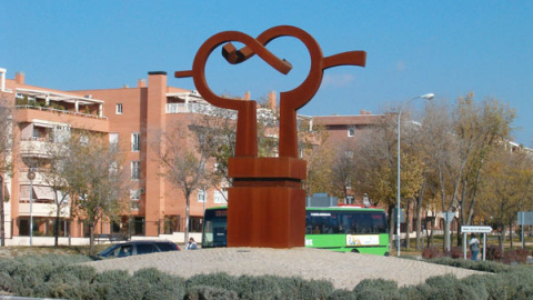 Rotonda de la localidad madrileña Rivas Vaciamadrid Rotonda de la localidad madrileña Rivas Vaciamadrid