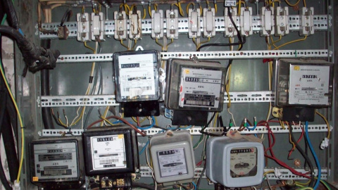 Contadores de la luz manipulados. E.P. Contadores de la luz manipulados. E.P.