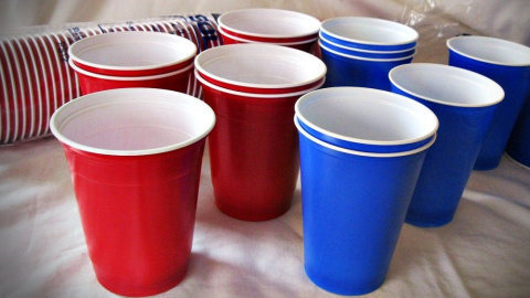 Vasos de plástico. AGENCIAS Vasos de plástico. AGENCIAS