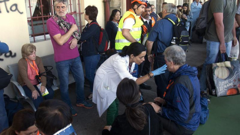 Varios de los heridos hoy en el accidente ferroviario ocurrido en O Porriño al descarrilar un tren en las inmediaciones de la estación, que ha causado al menos, dos víctimas mortales y "un número elevado" de heridos, algunos de ellos de gra Varios de los heridos hoy en el accidente ferroviario ocurrido en O Porriño al descarrilar un tren en las inmediaciones de la estación, que ha causado al menos, dos víctimas mortales y "un número elevado" de heridos, algunos de ellos de gra