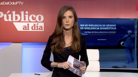 Núria Martínez, durante el informativo 'Público al Día' del 28 de febrero. Núria Martínez, durante el informativo 'Público al Día' del 28 de febrero.