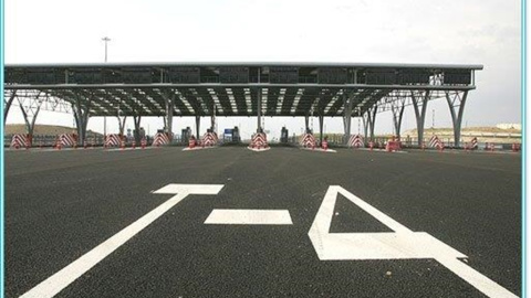 Autopista M-12 Eje Aeropuerto. OHL Autopista M-12 Eje Aeropuerto. OHL