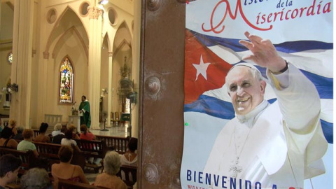 Cartel de bienvenida al Papa Francisco en una iglesia de La Habana. Cartel de bienvenida al Papa Francisco en una iglesia de La Habana.