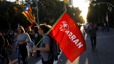 Los barceloneses volvieron a salir a la calle en protesta por la sentencia por segundo día consecutivo. / EFE