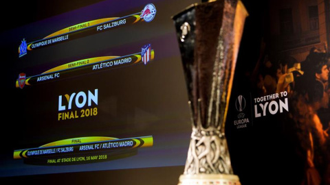 El trofeo de campeones la Liga Europa. - EFE El trofeo de campeones la Liga Europa. - EFE