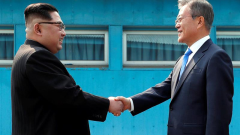El líder norcoreano, Kim Jong-un, y el presidente de Corea del Sur, Moon Jae-in. / EFE El líder norcoreano, Kim Jong-un, y el presidente de Corea del Sur, Moon Jae-in. / EFE