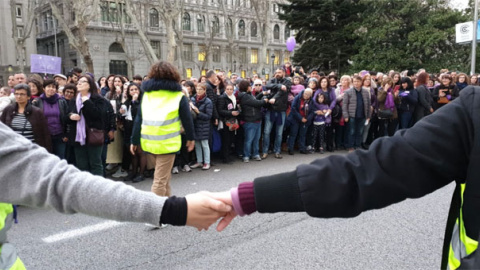 Mujeres en la manifestación feminista del 8M en Madrid. / FERMÍN GRODIRA Mujeres en la manifestación feminista del 8M en Madrid. / FERMÍN GRODIRA