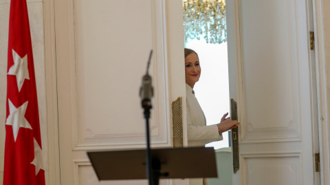 Cristina Cifuentes, tras anunciar el pasado miércoles su dimisión como presidenta de la Comunidad de Madrid. REUTERS/Susana Vera Cristina Cifuentes, tras anunciar el pasado miércoles su dimisión como presidenta de la Comunidad de Madrid. REUTERS/Susana Vera