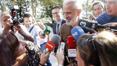 El exgerente de Imelsa Marcos Benavent, a su llegada a la Ciudad de la Justicia de Valencia, donde ha sido citado a declarar por el titular del Juzgado de Instrucción número 18, que investiga el denominado caso Imelsa. EFE/Kai Försterling El exgerente de Imelsa Marcos Benavent, a su llegada a la Ciudad de la Justicia de Valencia, donde ha sido citado a declarar por el titular del Juzgado de Instrucción número 18, que investiga el denominado caso Imelsa. EFE/Kai Försterling
