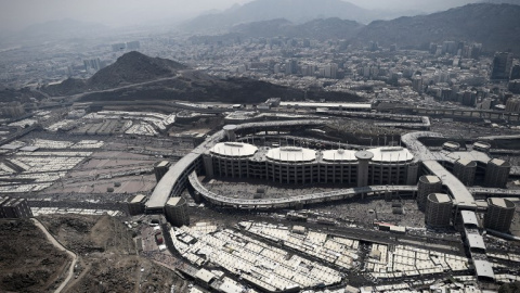 Vista aérea del camino que tienen que recorrer los peregrinos musulmanes. - AFP
