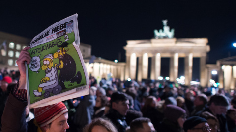 Concentración ante la Puerta de Brandemburgo, en Berlín. AFP