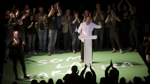El miembro de la Candidatura d'Unitat Popular, CUP, Antonio Baños, durante el acto electoral de cierre de campaña que su formación ha celebrado en la localidad barcelonesa de Badalona. EFE / Alejandro García El miembro de la Candidatura d'Unitat Popular, CUP, Antonio Baños, durante el acto electoral de cierre de campaña que su formación ha celebrado en la localidad barcelonesa de Badalona. EFE / Alejandro García