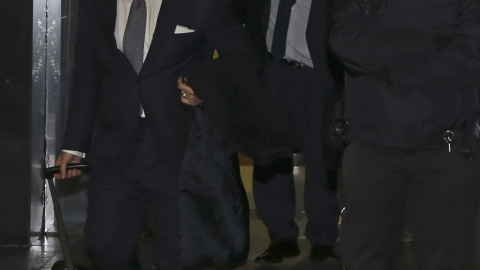 Los dos peritos designados por el Banco de España para trabajar en el "caso Bankia", Víctor Sánchez y Antonio Busquets, a su salida hoy de la Audiencia Nacional. /J.J. Guillén (EFE) Los dos peritos designados por el Banco de España para trabajar en el "caso Bankia", Víctor Sánchez y Antonio Busquets, a su salida hoy de la Audiencia Nacional. /J.J. Guillén (EFE)