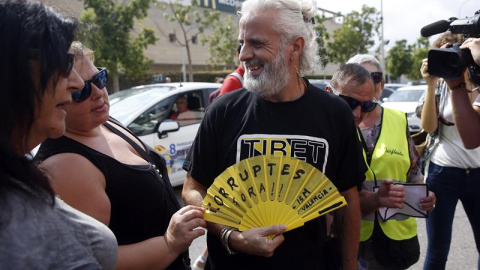 El exgerente de Imelsa Marcos Benavent a su llegada a la ciudad de la justicia para declarar en calidad de investigado como supuesto responsable del cobro de comisiones ilegales por adjudicaciones realizadas durante la etapa de gobierno de El exgerente de Imelsa Marcos Benavent a su llegada a la ciudad de la justicia para declarar en calidad de investigado como supuesto responsable del cobro de comisiones ilegales por adjudicaciones realizadas durante la etapa de gobierno de