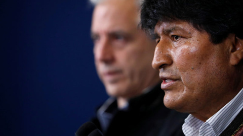 Evo Morales se dirige a los medios en La Paz. (CARLOS GARCIA RAWLINS | REUTERS) Evo Morales se dirige a los medios en La Paz. (CARLOS GARCIA RAWLINS | REUTERS)