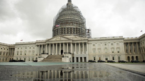 Vista exterior del Capitolio en Washington, Estados Unidos, hoy 30 de septiembre de 2015 EFE/Michael Reynolds Vista exterior del Capitolio en Washington, Estados Unidos, hoy 30 de septiembre de 2015 EFE/Michael Reynolds