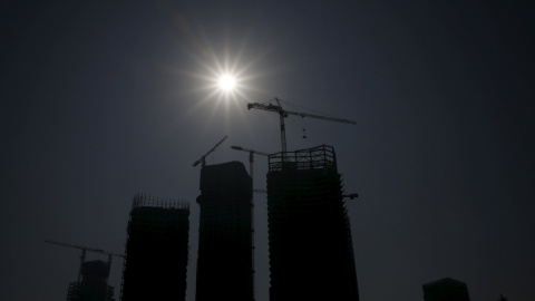 Edificios en construcción en Pekín. REUTERS/Kim Kyung-Hoon