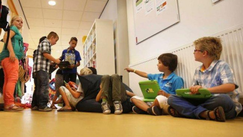 Menores en centro de acogida. Imagen de archivo / EFE Menores en centro de acogida. Imagen de archivo / EFE