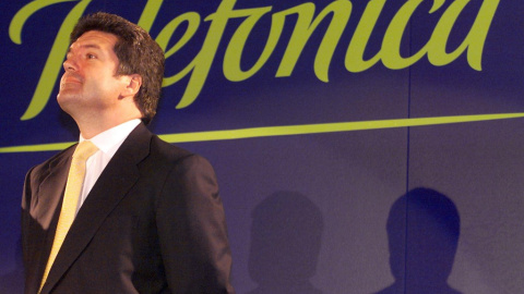 Fotografía de junio de 1999, del entonces presidente de Telefonica Juan Villalonga, en una rueda de prensa en la sede de la compañía. AFP/Eric Cabanis Fotografía de junio de 1999, del entonces presidente de Telefonica Juan Villalonga, en una rueda de prensa en la sede de la compañía. AFP/Eric Cabanis