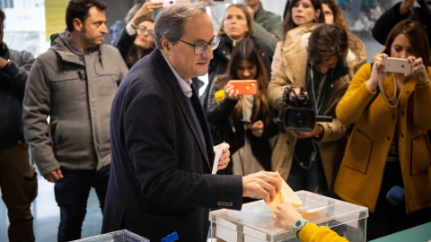 El presidente de la Generalitat, Quim Torra, ejerciendo su derecho a voto en Barcelona. / Europa Press El presidente de la Generalitat, Quim Torra, ejerciendo su derecho a voto en Barcelona. / Europa Press