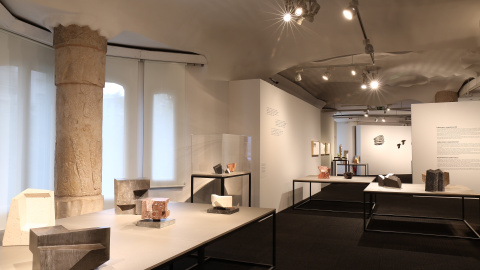 La Fundación Catalunya-La Pedrera ha presentado hoy la exposición "Oteiza. La desocupación del espacio", muestra que efectúa un recorrido por todas las etapas del trabajo del artista vasco, uno de los referentes de la escultura de la segund